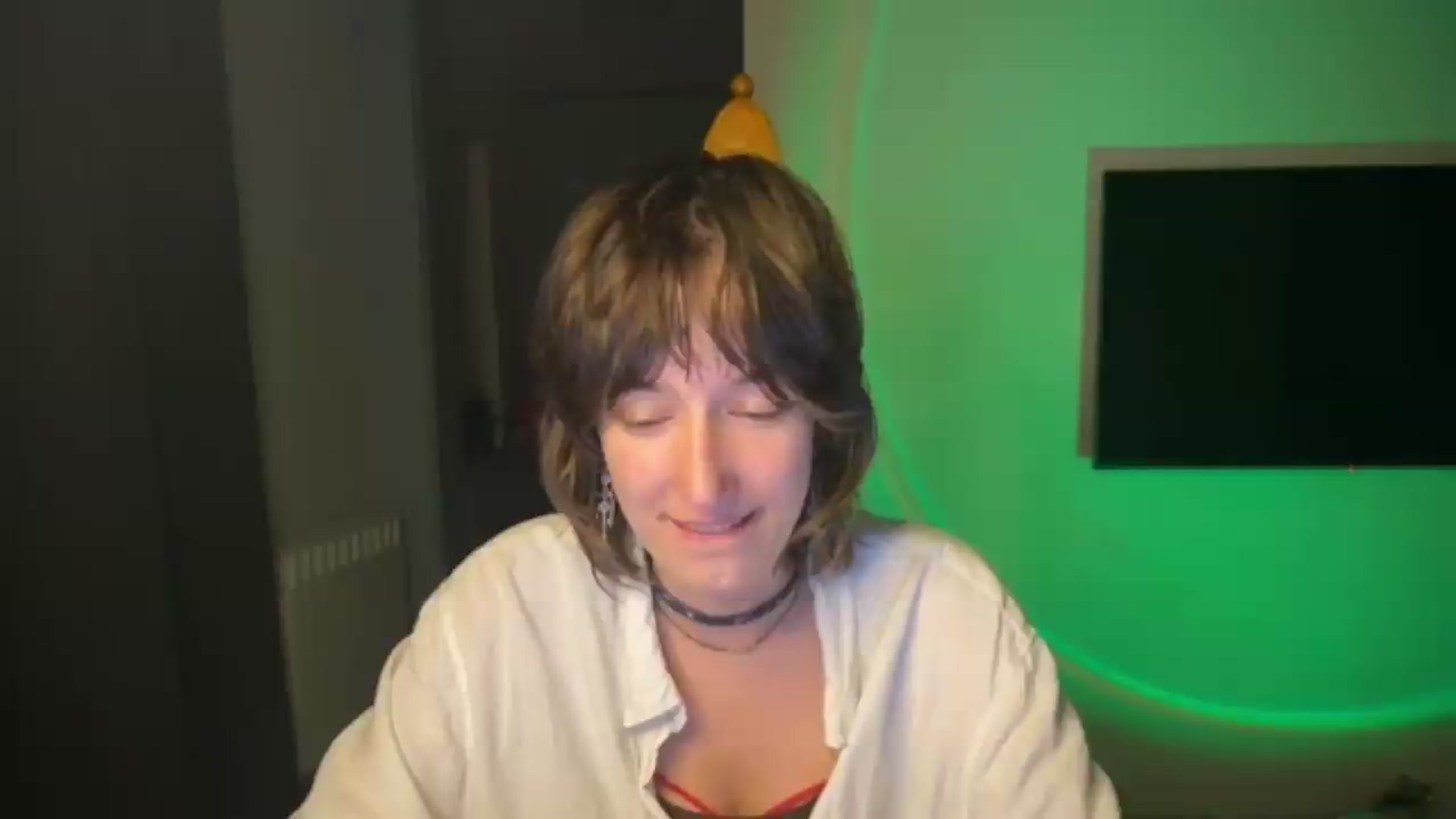 Gallery image thumbnail from LoooneyTunes's myfreecams stream on, 07/08/2026, 23:00 image 10 of 20