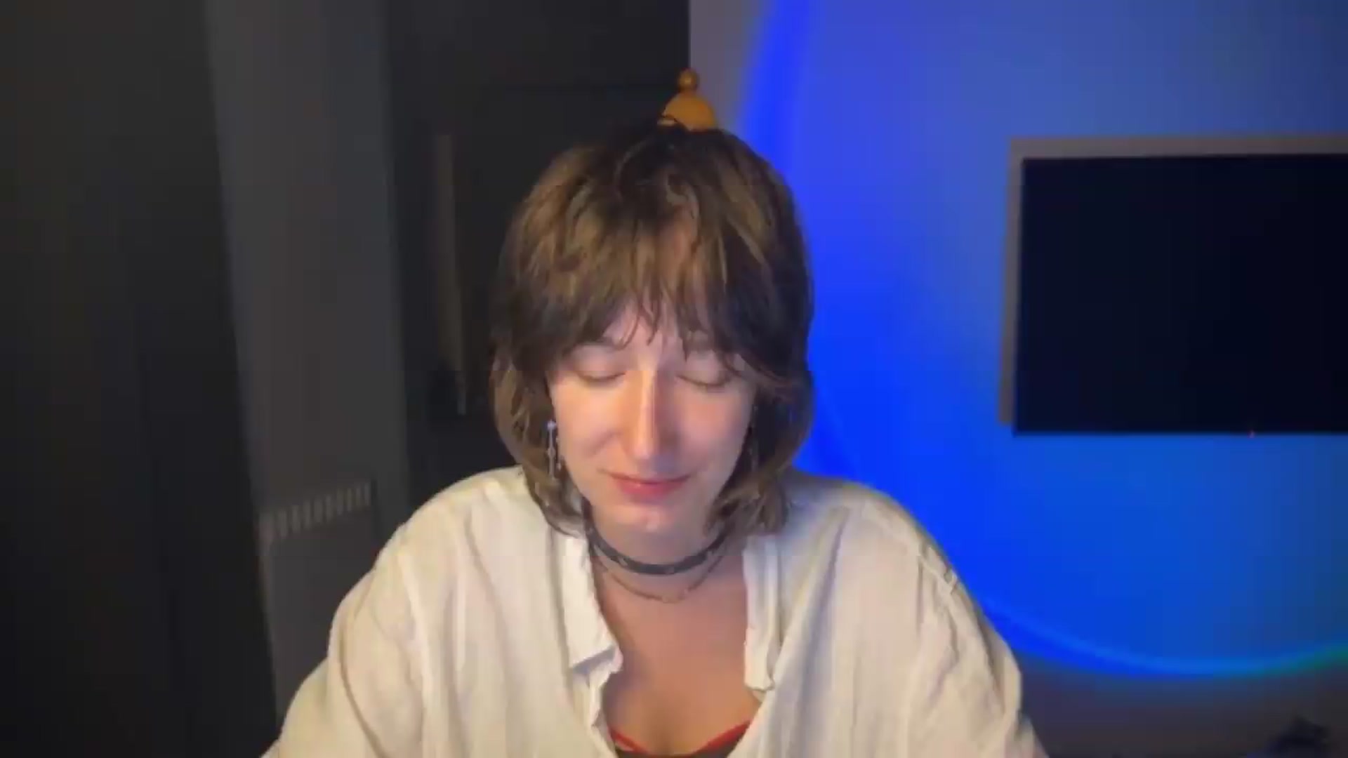 Gallery image thumbnail from LoooneyTunes's myfreecams stream on, 07/08/2026, 23:00 image 7 of 20