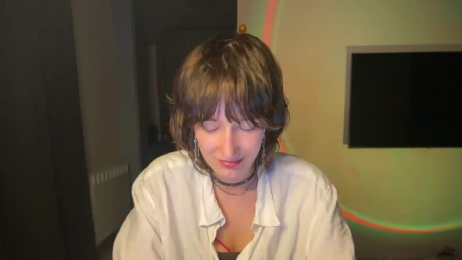 Gallery image thumbnail from LoooneyTunes's myfreecams stream on, 07/09/2026, 24:00 image 18 of 20
