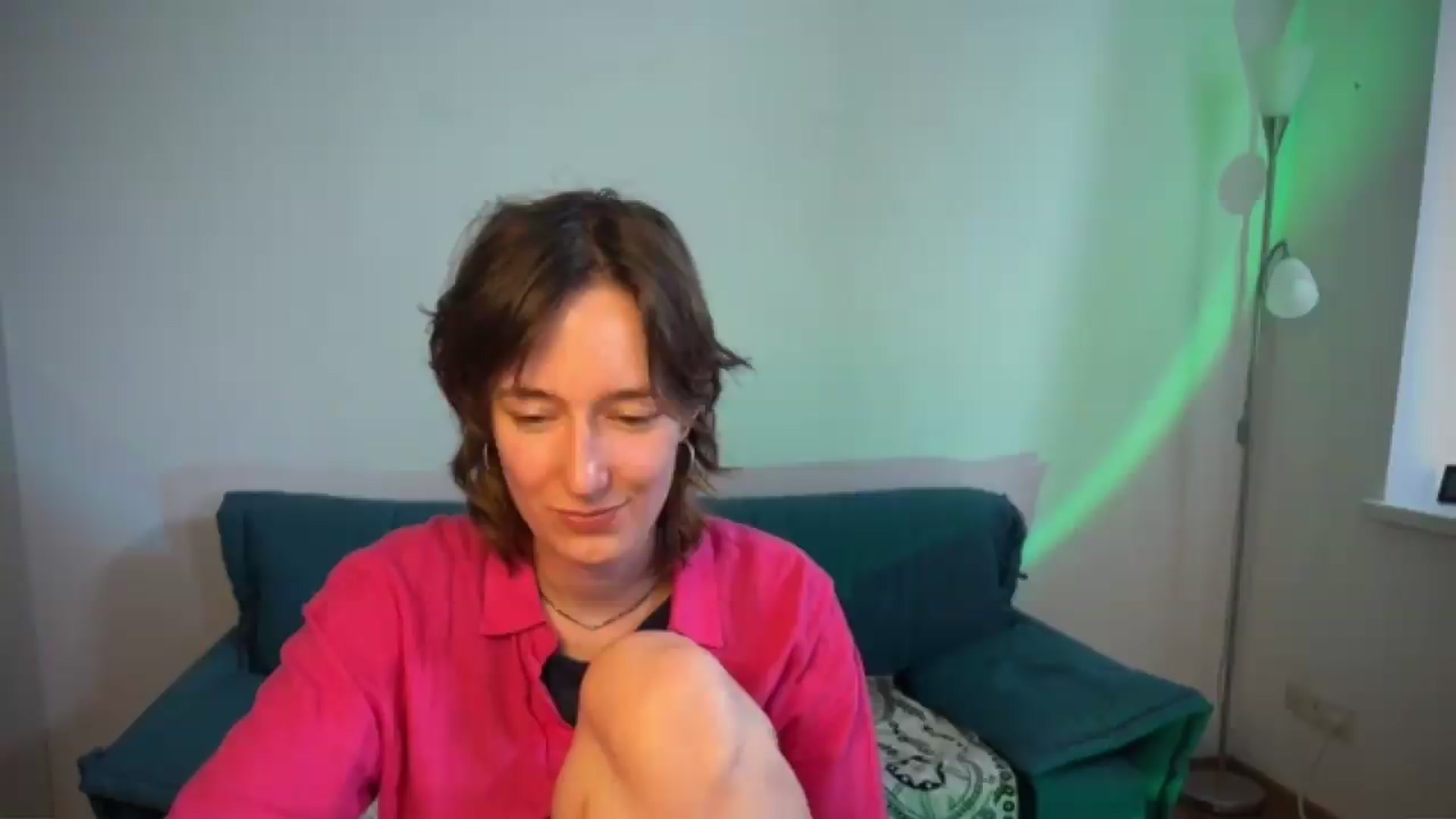Gallery image thumbnail from LoooneyTunes's myfreecams stream on, 07/14/2026, 16:42 image 9 of 20