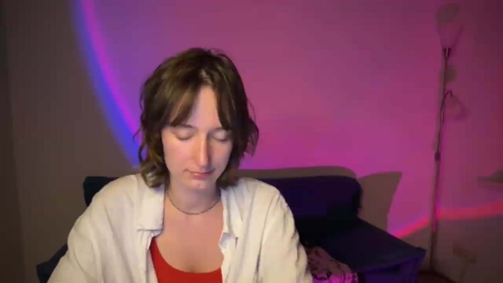 Gallery image thumbnail from LoooneyTunes's myfreecams stream on, 07/15/2026, 21:11 image 18 of 20