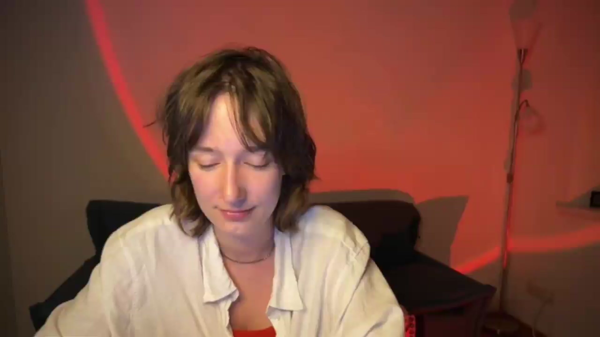 Gallery image thumbnail from LoooneyTunes's myfreecams stream on, 07/15/2026, 22:47 image 6 of 20