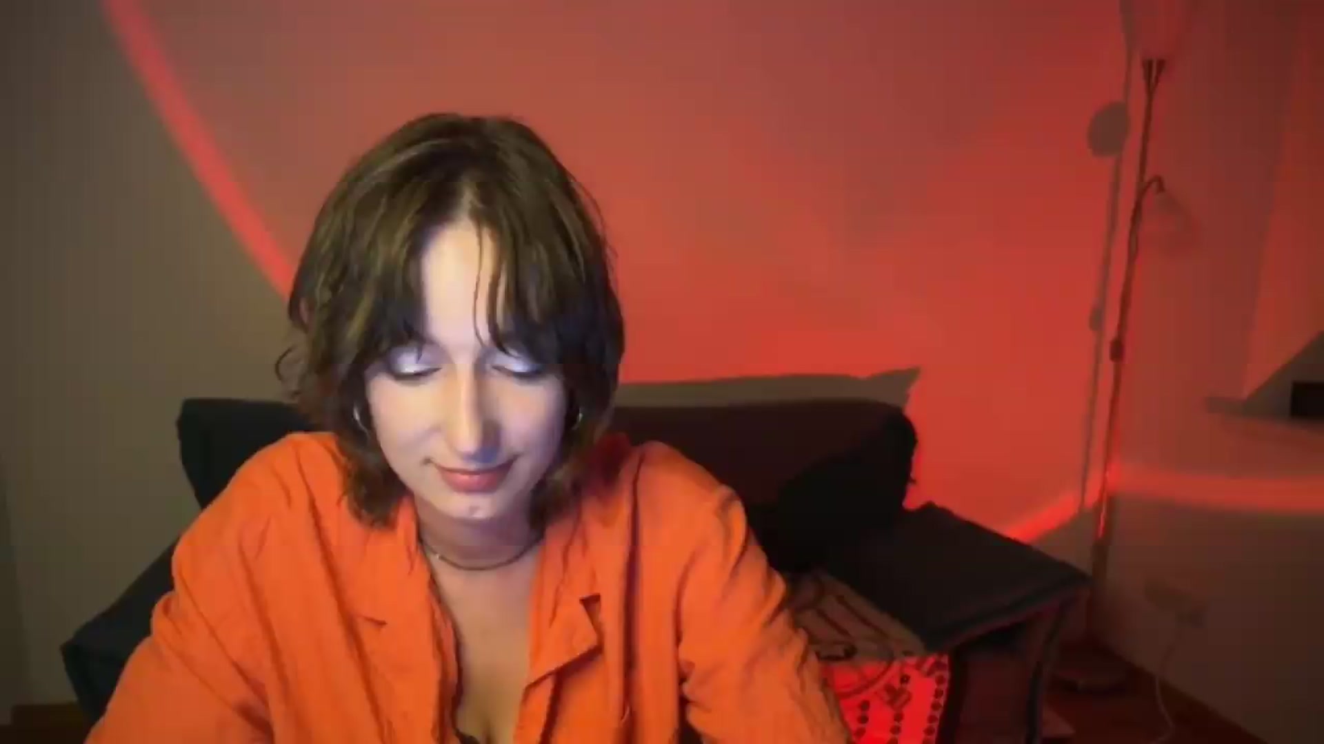 Gallery image thumbnail from LoooneyTunes's myfreecams stream on, 07/19/2026, 24:31 image 10 of 20