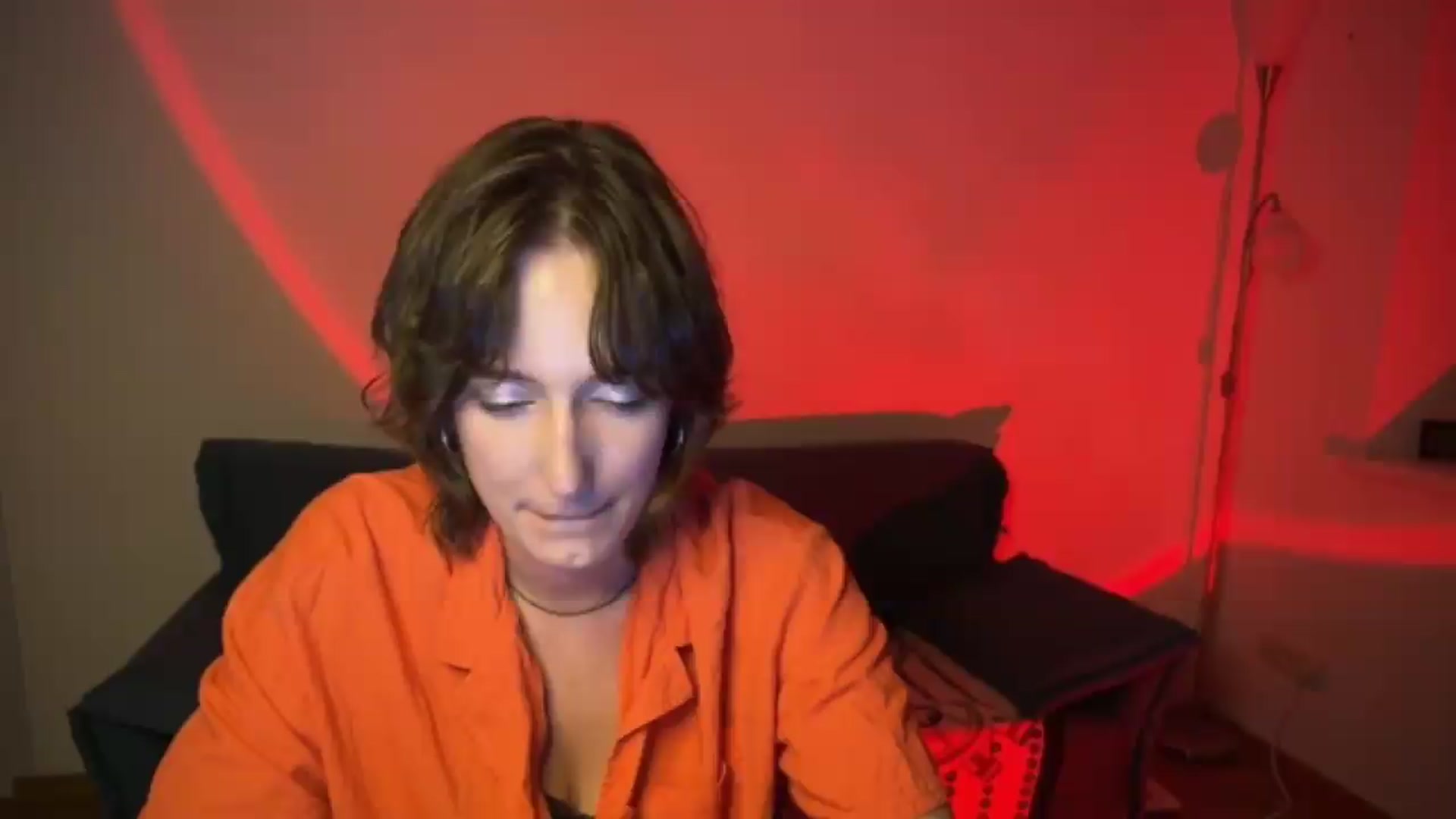Gallery image thumbnail from LoooneyTunes's myfreecams stream on, 07/19/2026, 24:31 image 15 of 20