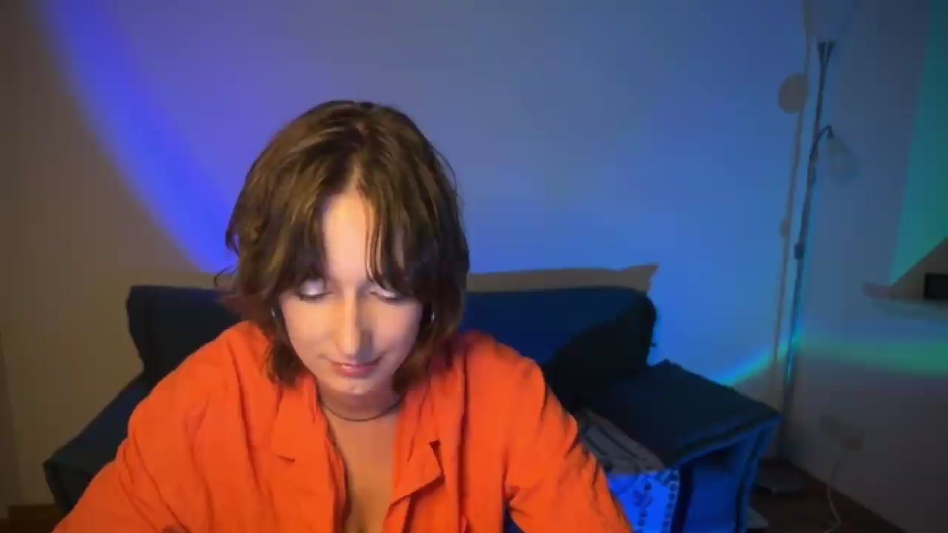 Gallery image thumbnail from LoooneyTunes's myfreecams stream on, 07/19/2026, 24:31 image 4 of 20