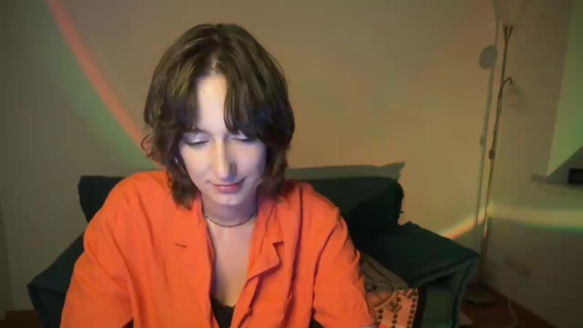 Gallery image thumbnail from LoooneyTunes's myfreecams stream on, 07/19/2026, 24:31 image 17 of 20