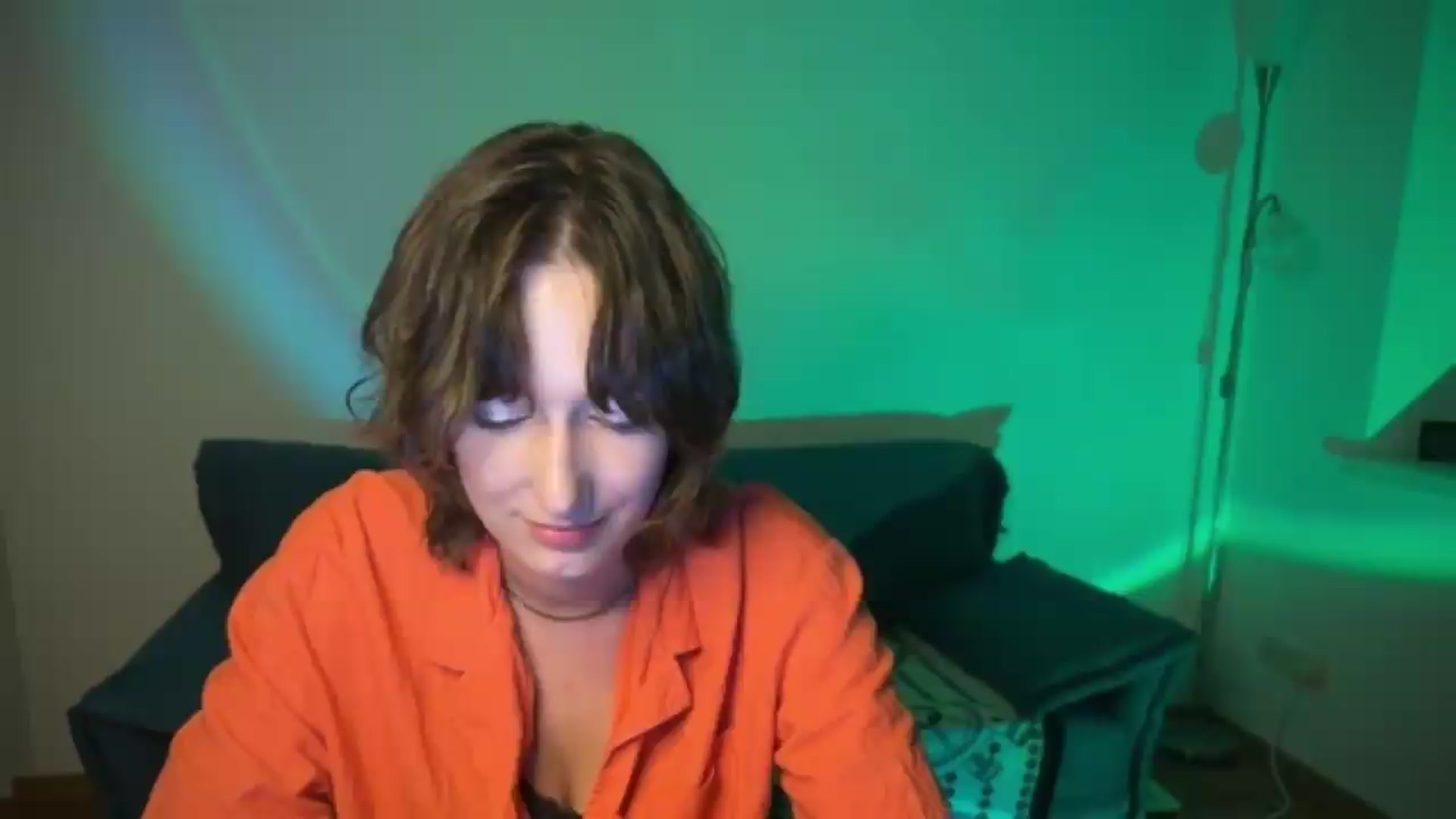Gallery image thumbnail from LoooneyTunes's myfreecams stream on, 07/19/2026, 24:31 image 19 of 20