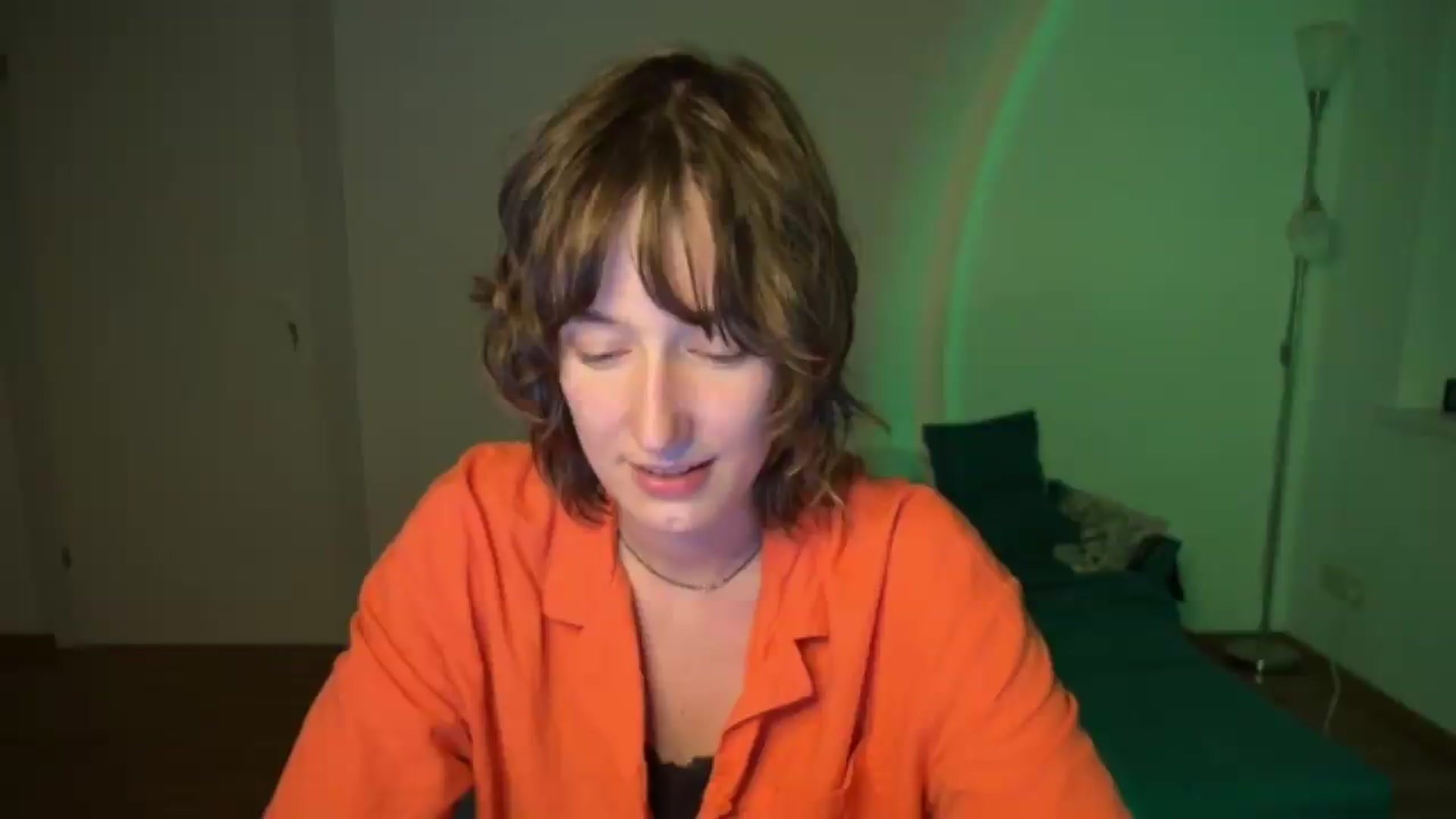 Gallery image thumbnail from LoooneyTunes's myfreecams stream on, 07/20/2026, 23:56 image 15 of 20