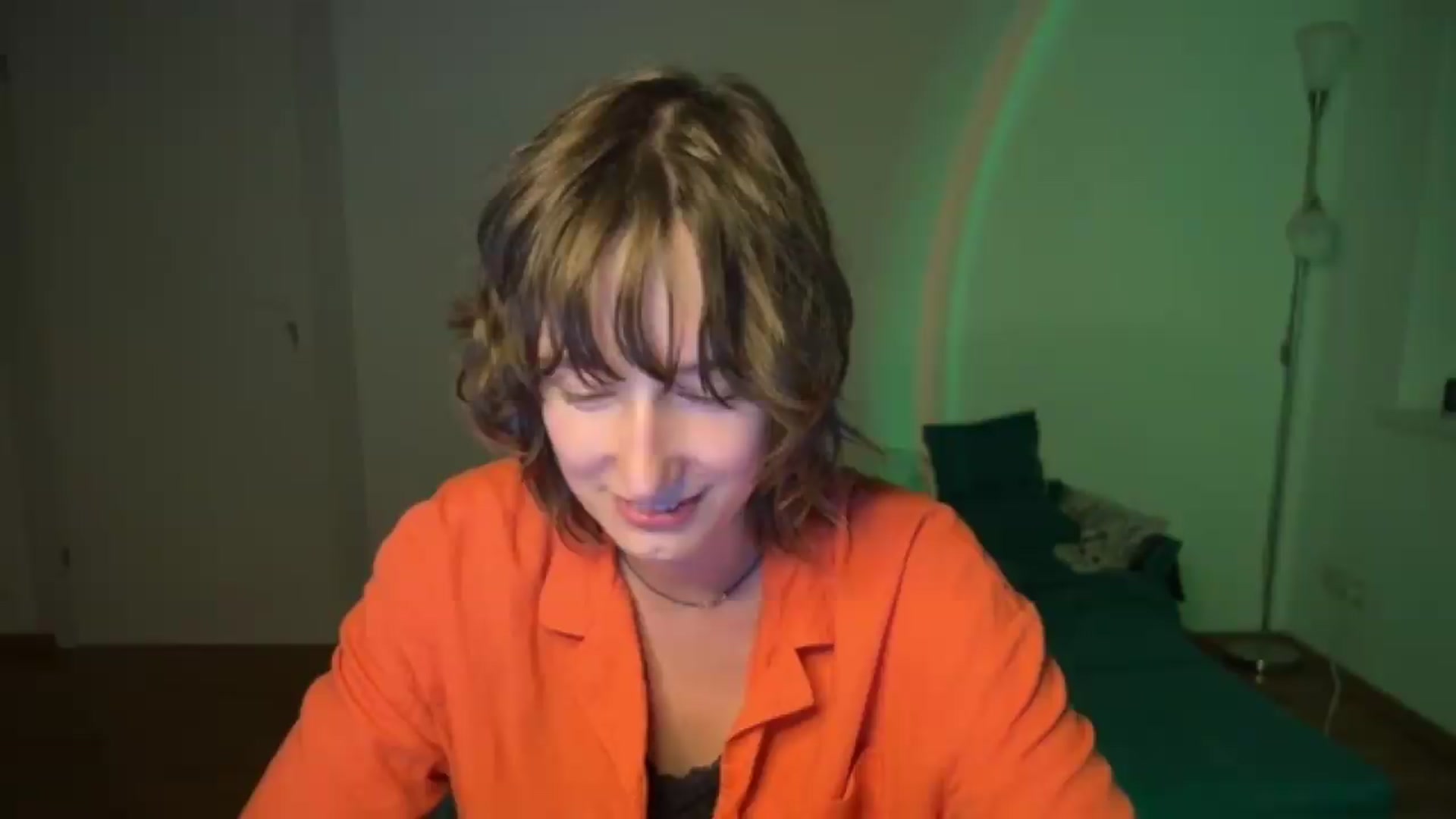 Gallery image thumbnail from LoooneyTunes's myfreecams stream on, 07/20/2026, 23:56 image 10 of 20