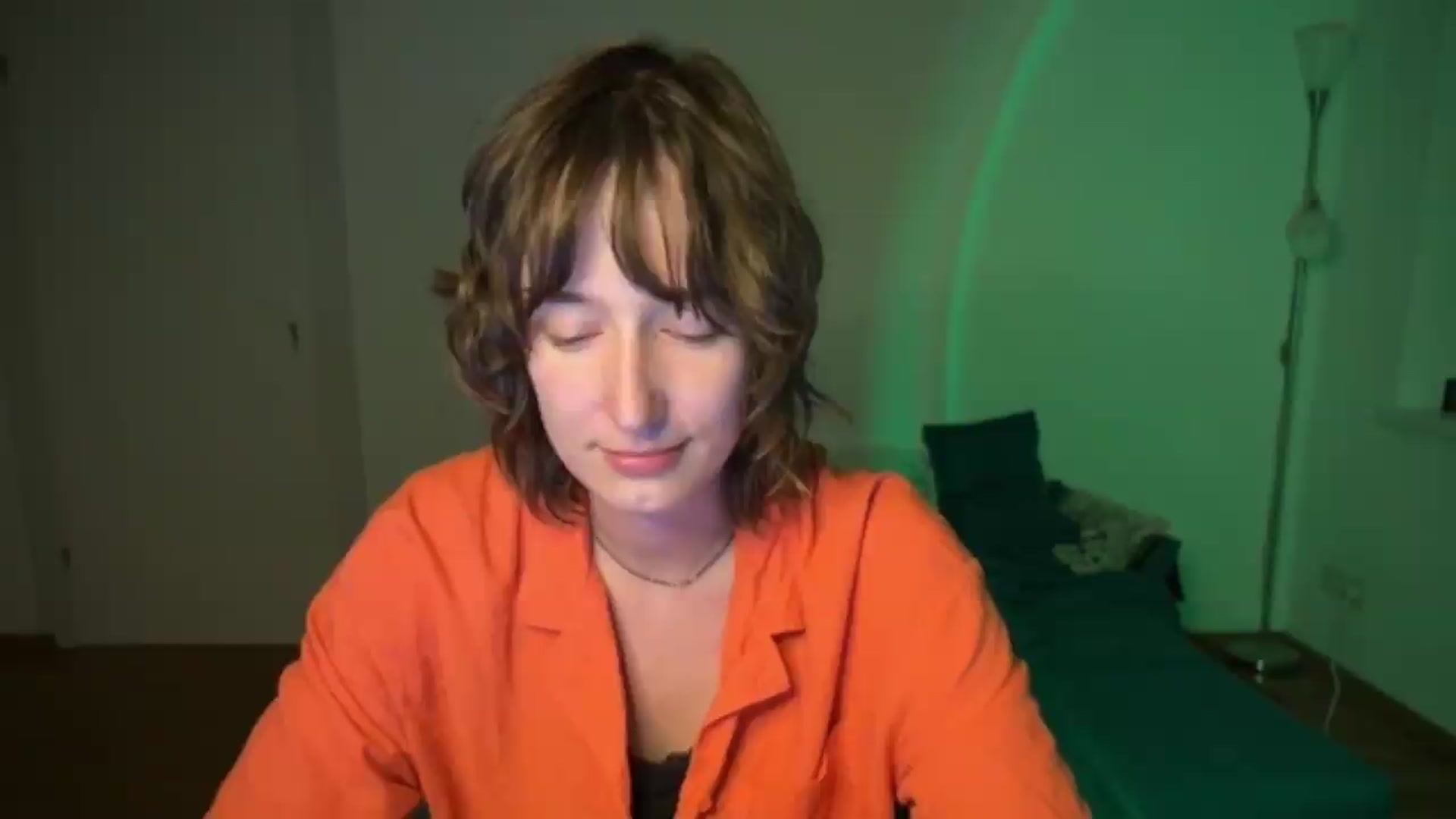 Gallery image thumbnail from LoooneyTunes's myfreecams stream on, 07/20/2026, 23:56 image 20 of 20