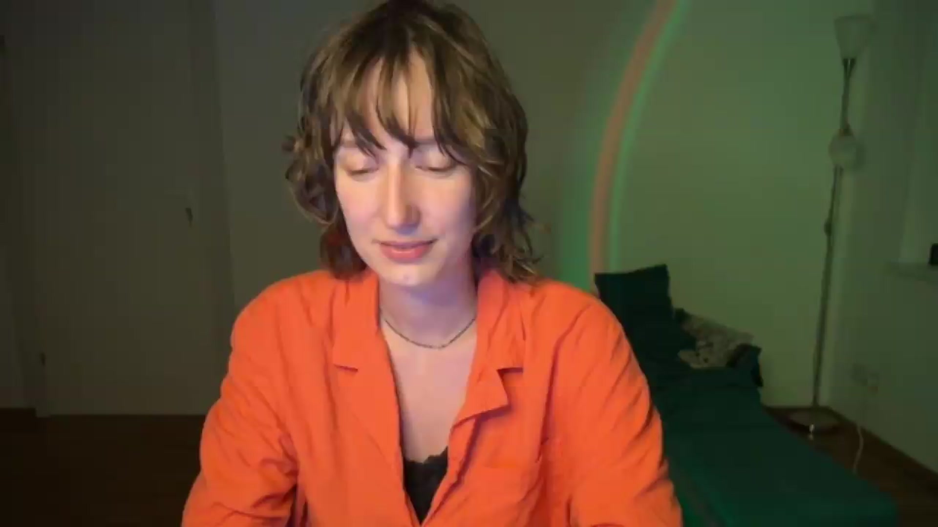 Gallery image thumbnail from LoooneyTunes's myfreecams stream on, 07/20/2026, 23:56 image 5 of 20