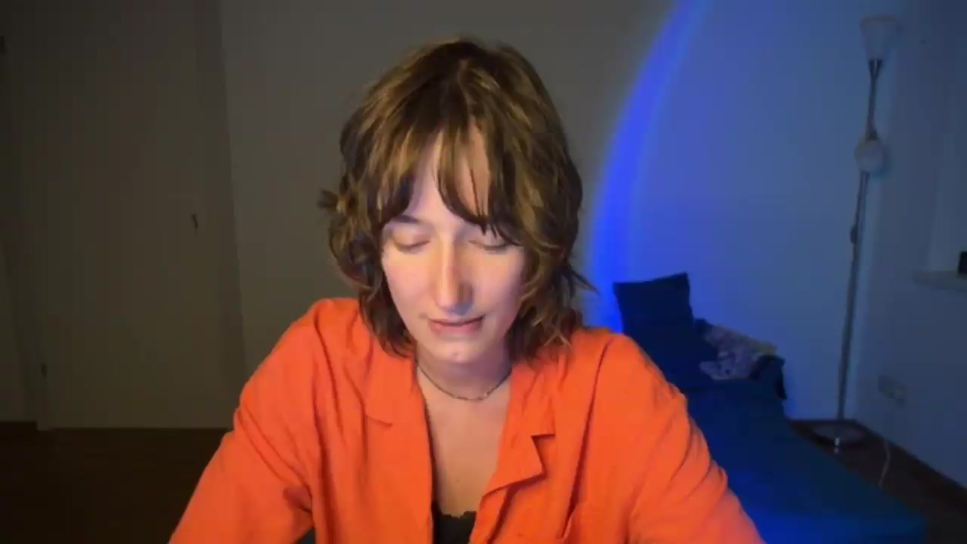 Gallery image thumbnail from LoooneyTunes's myfreecams stream on, 07/20/2026, 23:56 image 16 of 20