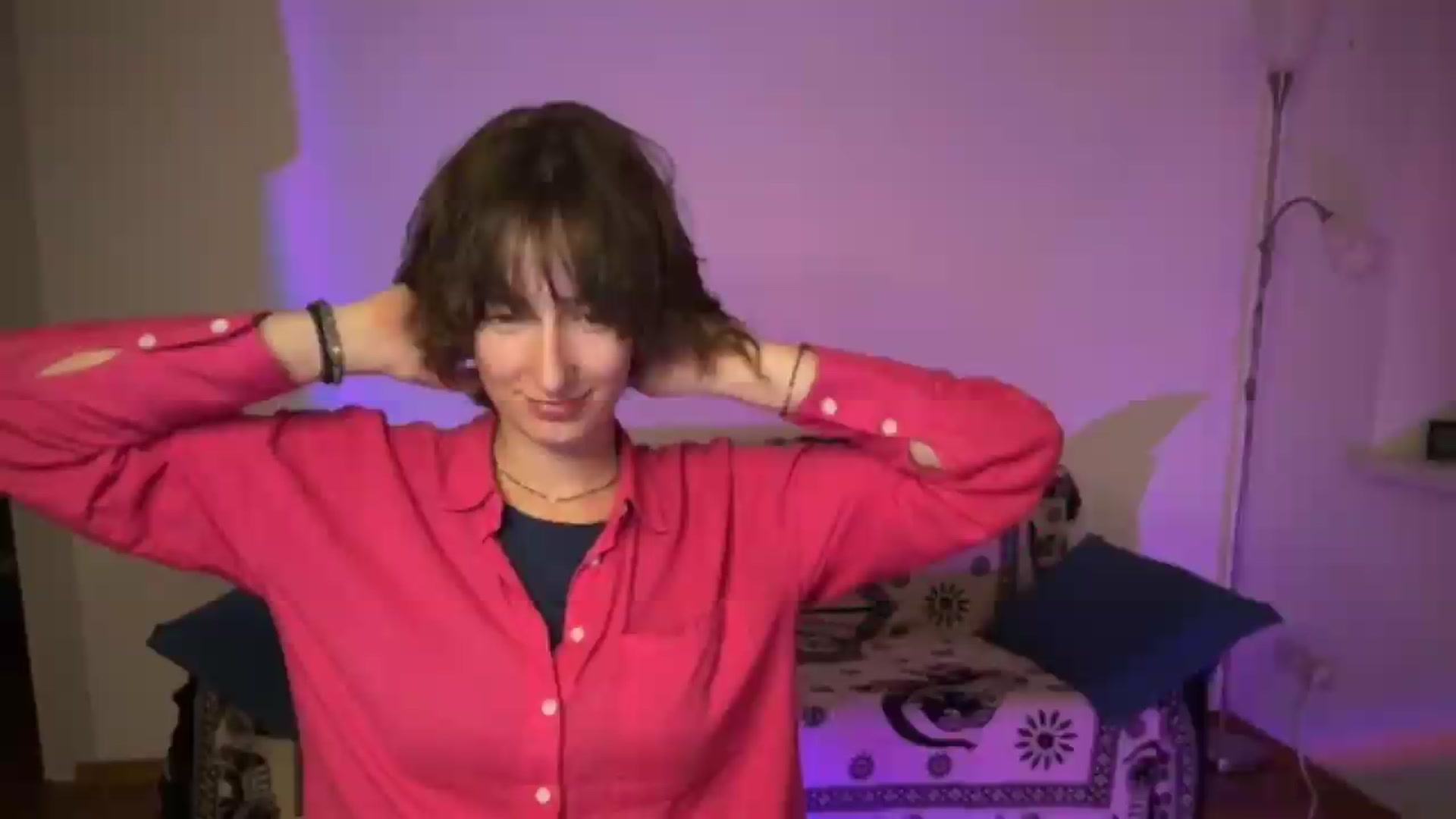Gallery image thumbnail from LoooneyTunes's myfreecams stream on, 07/23/2026, 01:51 image 8 of 20