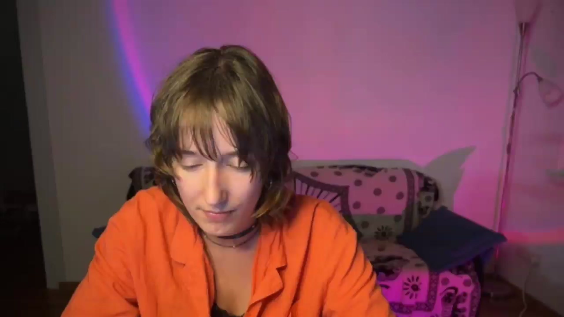 Gallery image thumbnail from LoooneyTunes's myfreecams stream on, 07/23/2026, 23:15 image 18 of 20