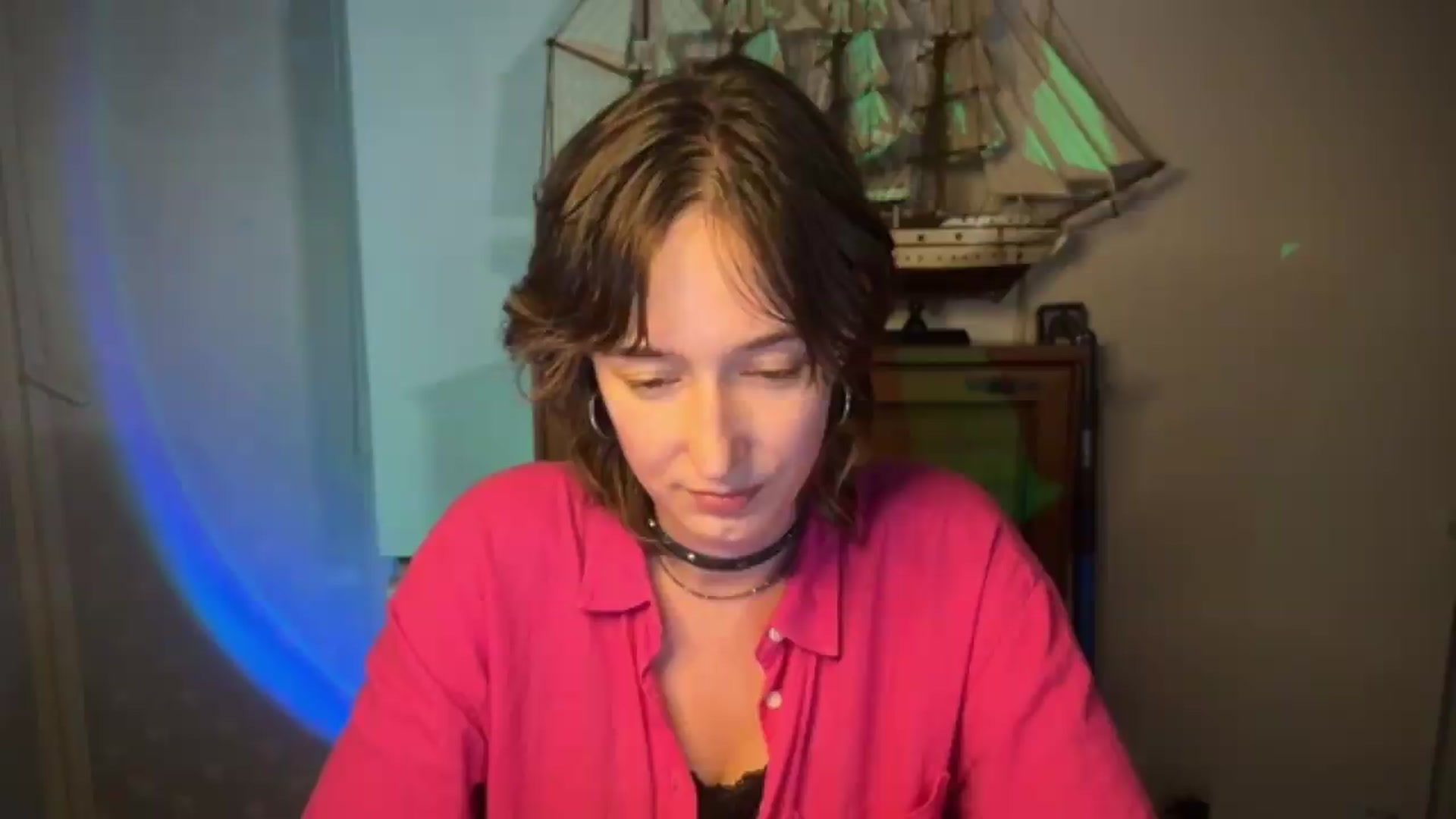 Gallery image thumbnail from LoooneyTunes's myfreecams stream on, 07/26/2026, 23:06 image 10 of 20