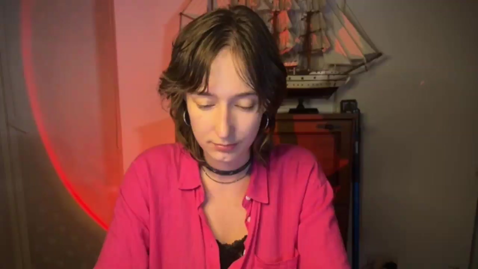 Gallery image thumbnail from LoooneyTunes's myfreecams stream on, 07/26/2026, 23:06 image 15 of 20