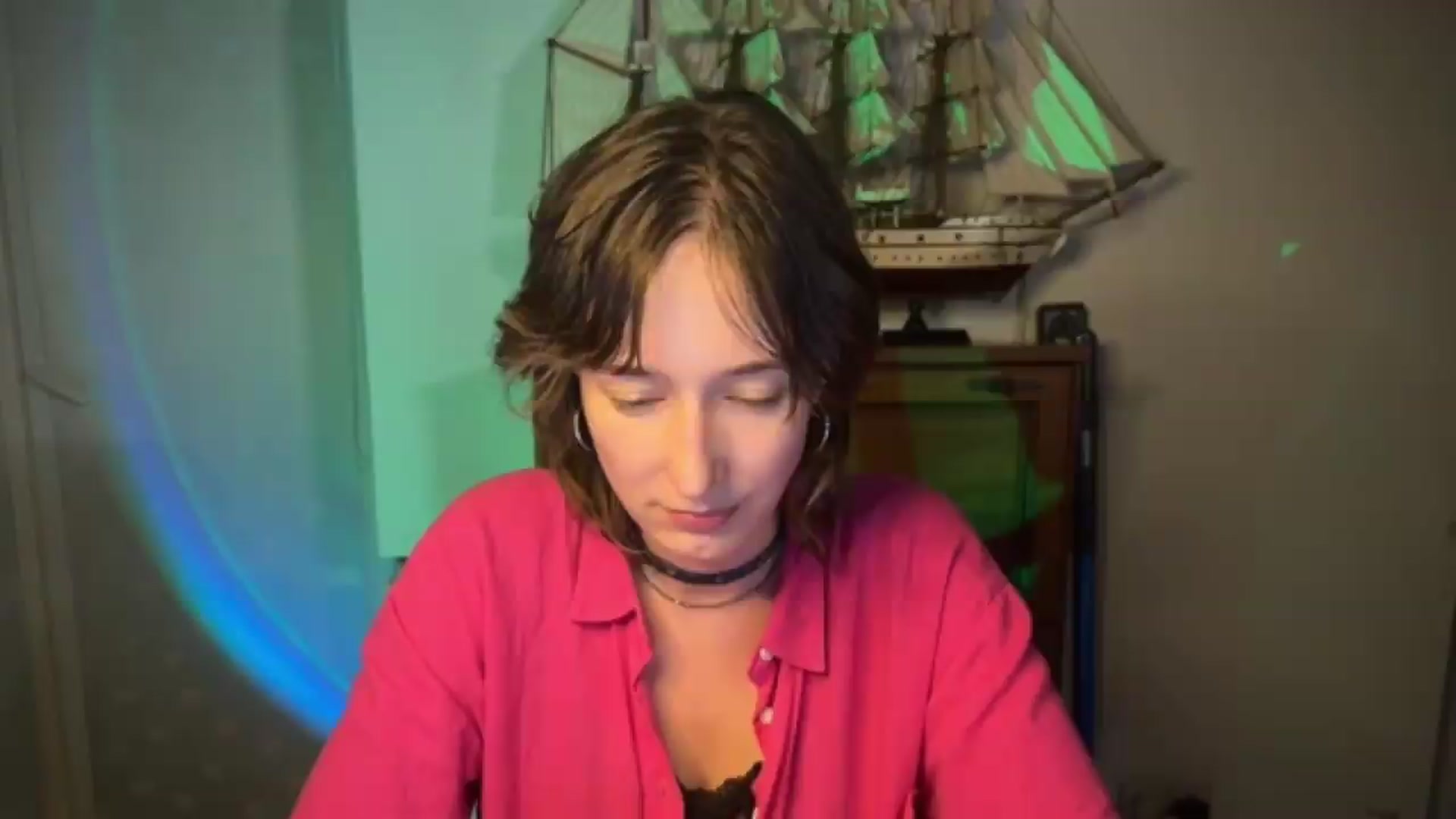 Gallery image thumbnail from LoooneyTunes's myfreecams stream on, 07/26/2026, 23:06 image 16 of 20