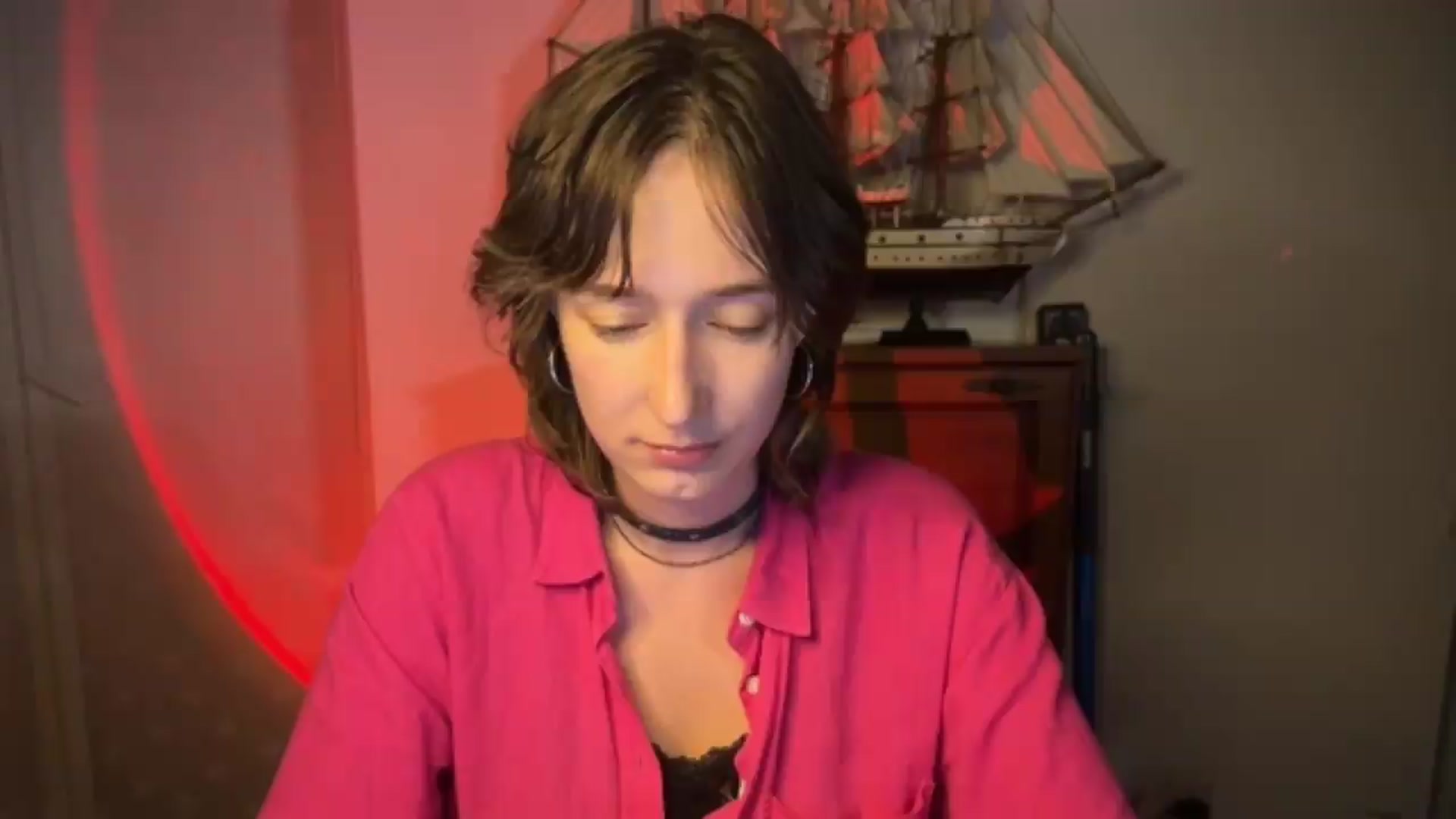 Gallery image thumbnail from LoooneyTunes's myfreecams stream on, 07/26/2026, 23:06 image 18 of 20