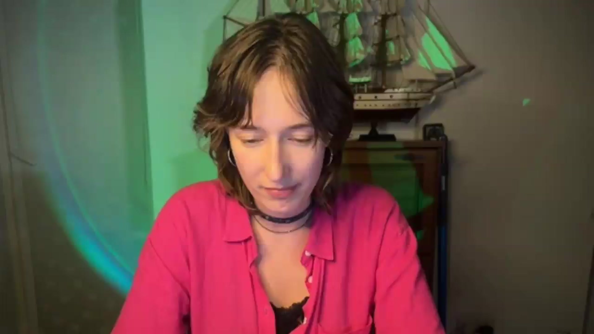 Gallery image thumbnail from LoooneyTunes's myfreecams stream on, 07/26/2026, 23:06 image 19 of 20