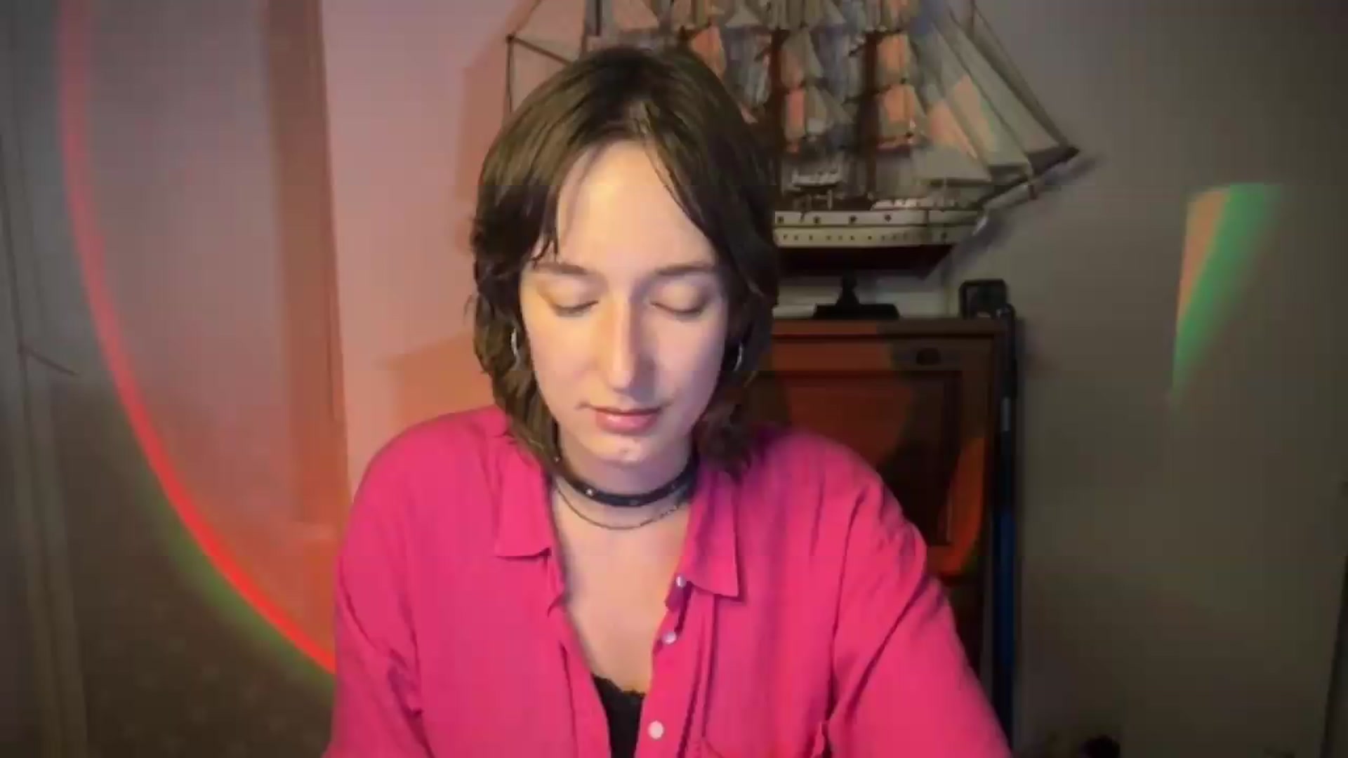 Gallery image thumbnail from LoooneyTunes's myfreecams stream on, 07/27/2026, 24:01 image 13 of 20