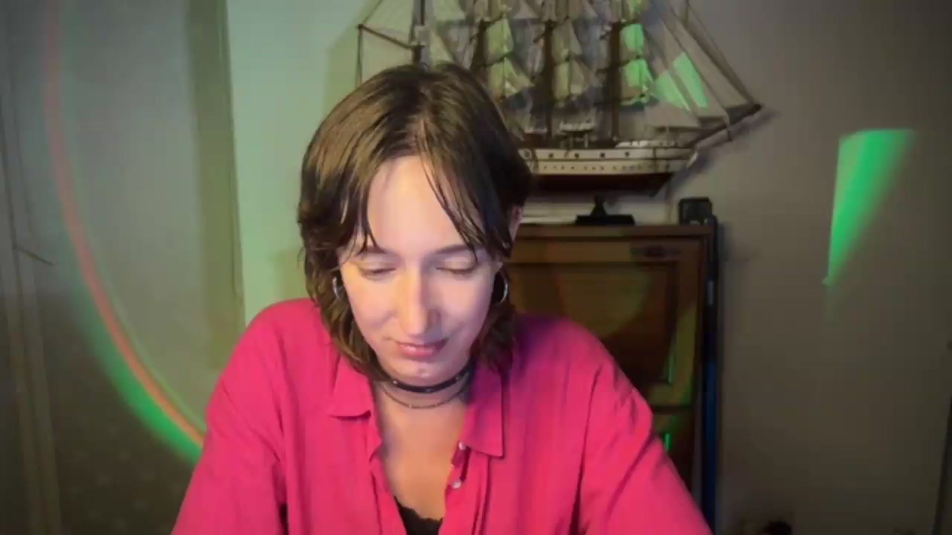 Gallery image thumbnail from LoooneyTunes's myfreecams stream on, 07/27/2026, 24:01 image 20 of 20