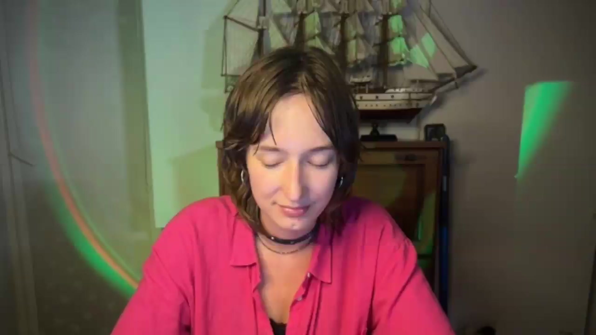 Gallery image thumbnail from LoooneyTunes's myfreecams stream on, 07/27/2026, 24:01 image 12 of 20