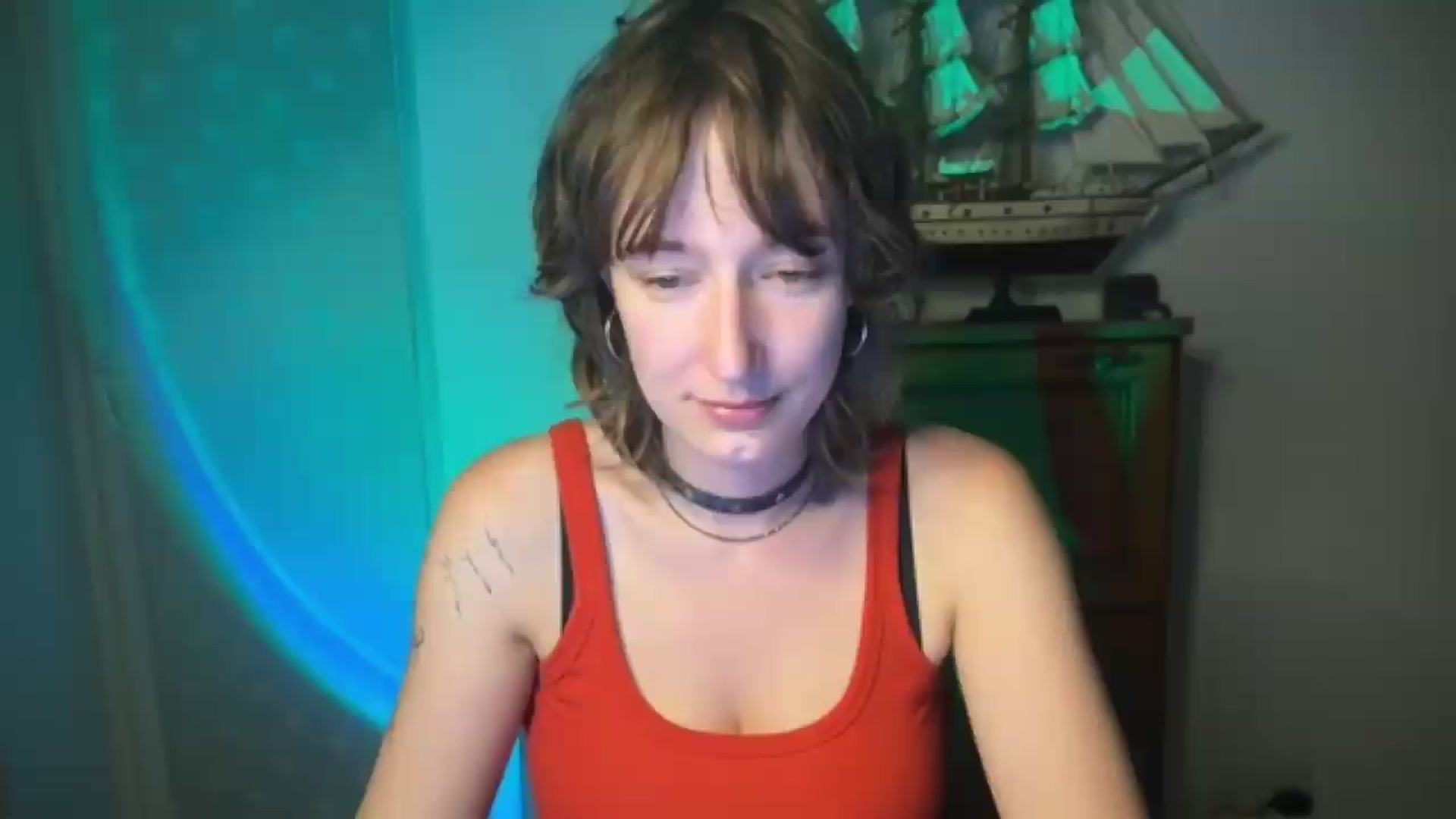 Gallery image thumbnail from LoooneyTunes's myfreecams stream on, 07/27/2026, 22:02 image 19 of 20