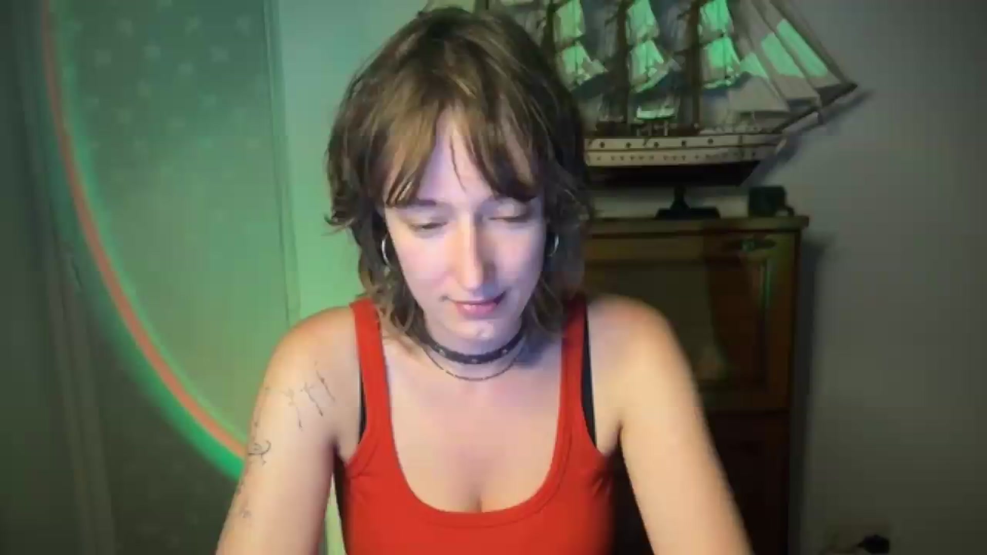 Gallery image thumbnail from LoooneyTunes's myfreecams stream on, 07/27/2026, 22:02 image 13 of 20