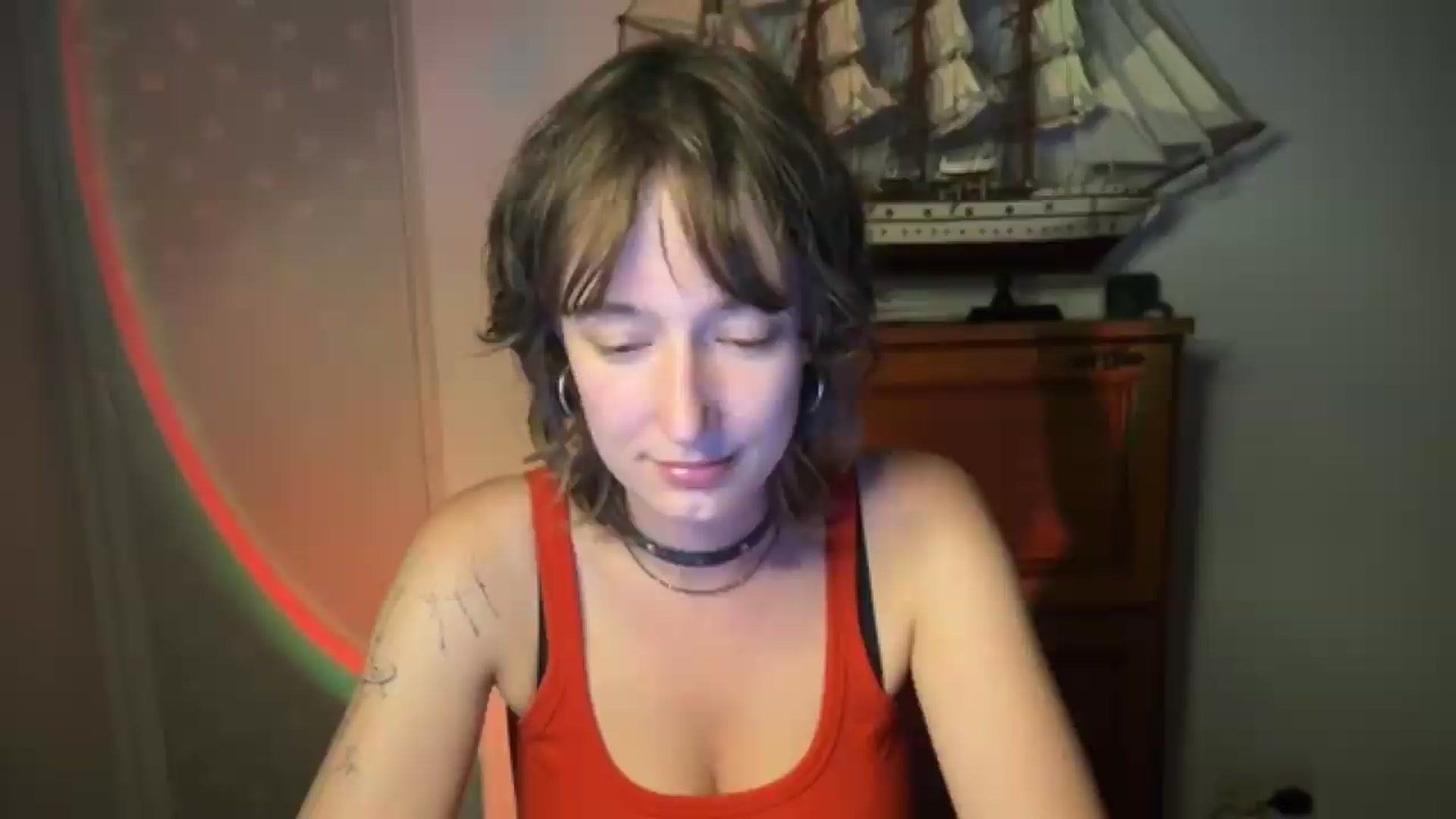 Gallery image thumbnail from LoooneyTunes's myfreecams stream on, 07/27/2026, 22:02 image 9 of 20