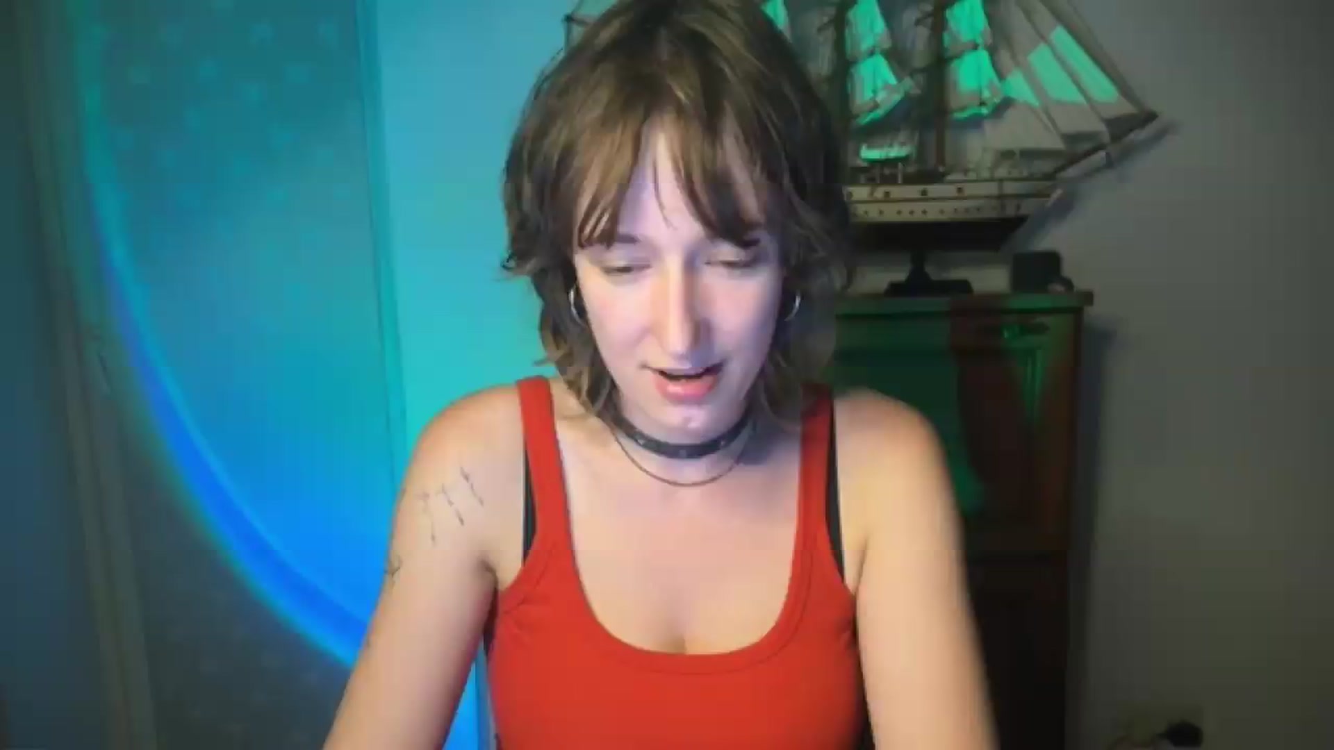 Gallery image thumbnail from LoooneyTunes's myfreecams stream on, 07/27/2026, 22:02 image 20 of 20