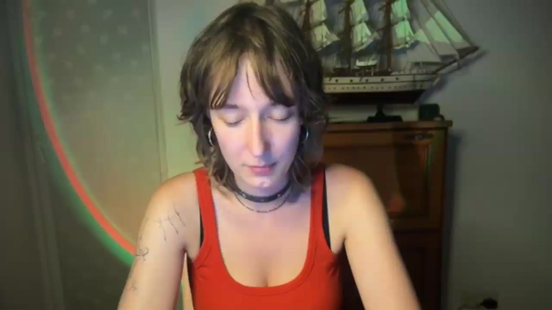 Gallery image thumbnail from LoooneyTunes's myfreecams stream on, 07/27/2026, 22:02 image 11 of 20