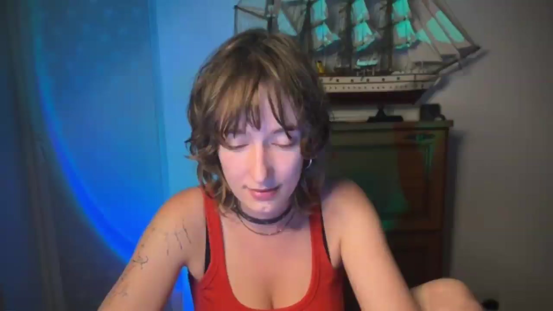 Gallery image thumbnail from LoooneyTunes's myfreecams stream on, 07/28/2026, 24:32 image 1 of 20