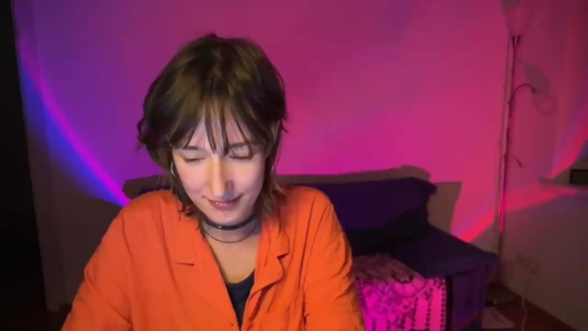 Gallery image thumbnail from LoooneyTunes's myfreecams stream on, 07/28/2026, 21:23 image 10 of 20