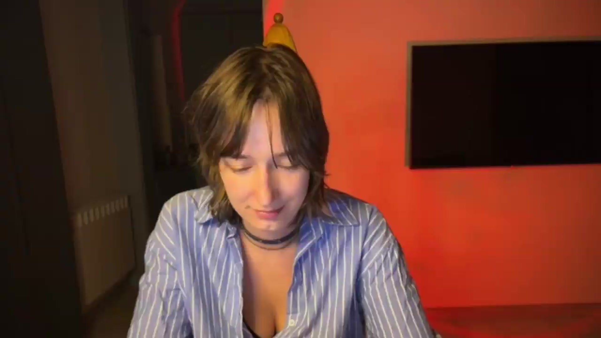 Gallery image thumbnail from LoooneyTunes's myfreecams stream on, 08/01/2026, 01:03 image 15 of 20