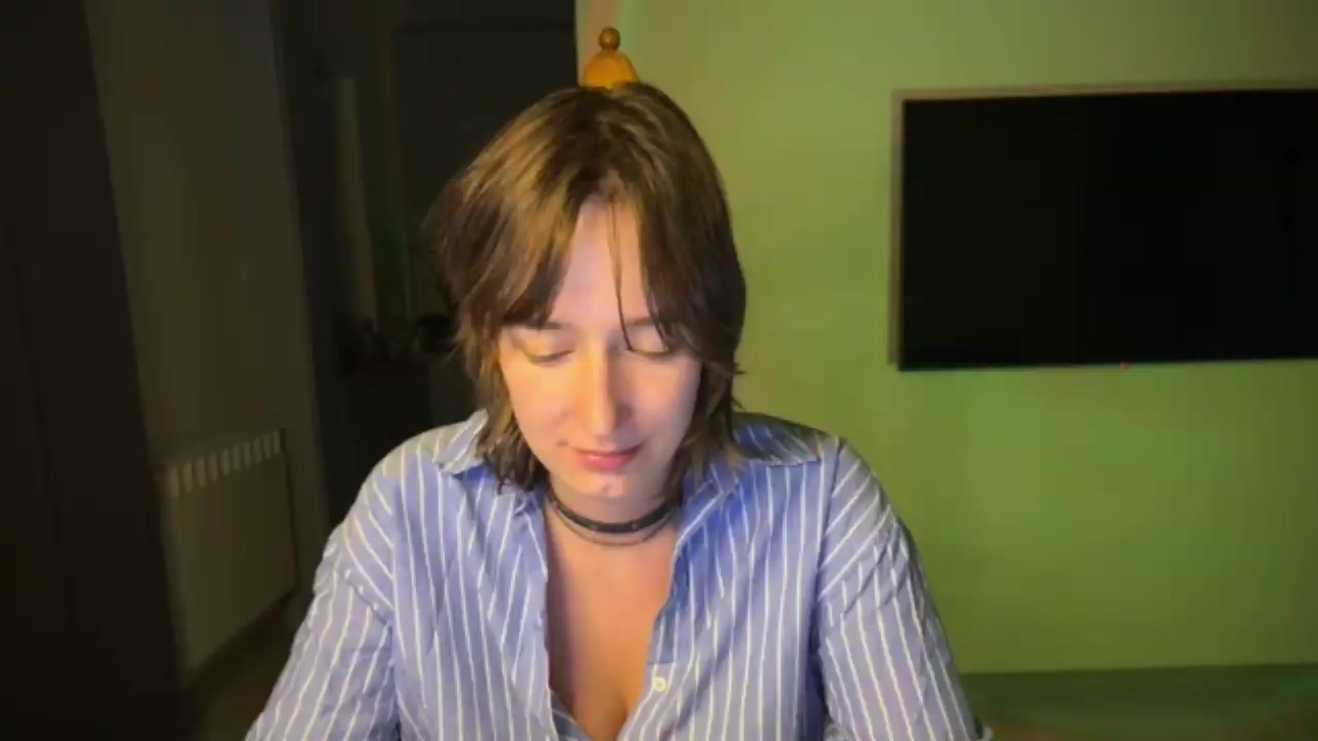 Gallery image thumbnail from LoooneyTunes's myfreecams stream on, 08/01/2026, 01:03 image 7 of 20