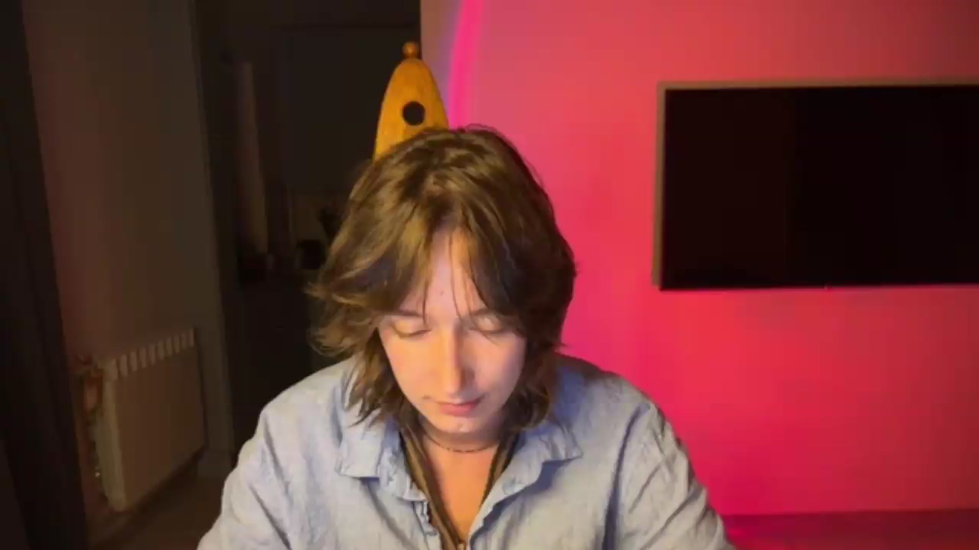Gallery image thumbnail from LoooneyTunes's myfreecams stream on, 08/03/2026, 23:49 image 1 of 20