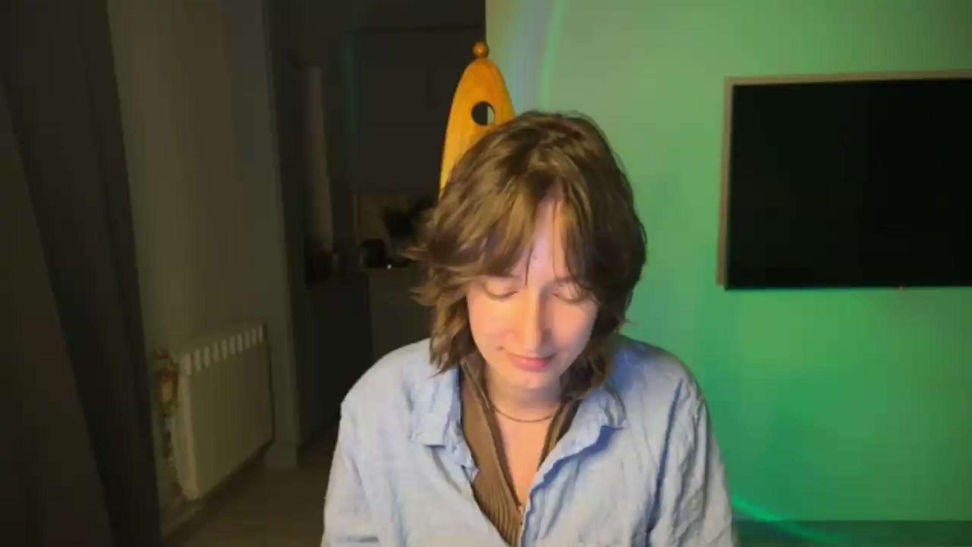 Gallery image thumbnail from LoooneyTunes's myfreecams stream on, 08/03/2026, 23:49 image 10 of 20