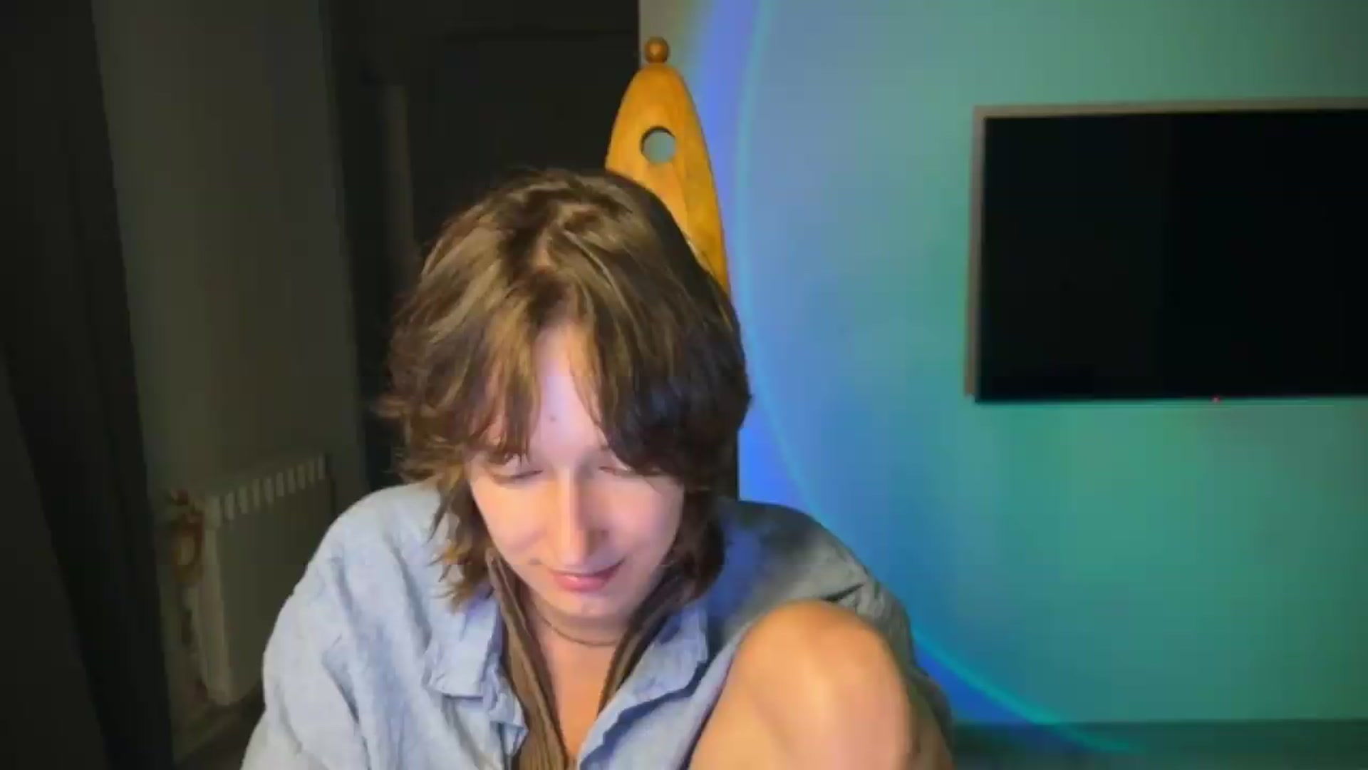 Gallery image thumbnail from LoooneyTunes's myfreecams stream on, 08/04/2026, 02:03 image 9 of 20