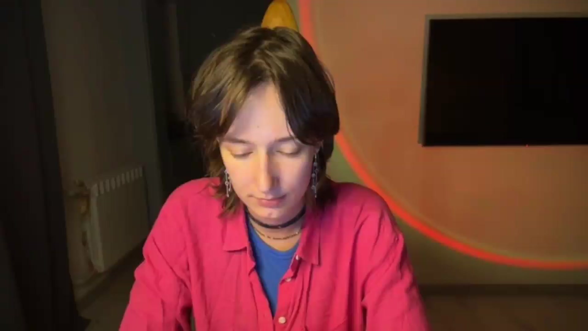 Gallery image thumbnail from LoooneyTunes's myfreecams stream on, 08/04/2026, 21:54 image 1 of 20