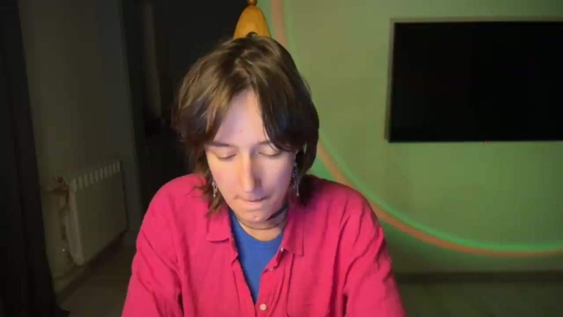 Gallery image thumbnail from LoooneyTunes's myfreecams stream on, 08/04/2026, 21:54 image 7 of 20