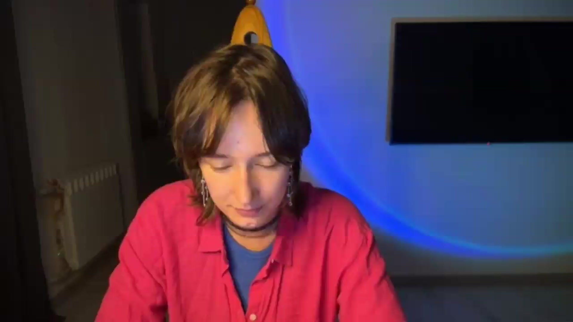 Gallery image thumbnail from LoooneyTunes's myfreecams stream on, 08/04/2026, 21:54 image 19 of 20
