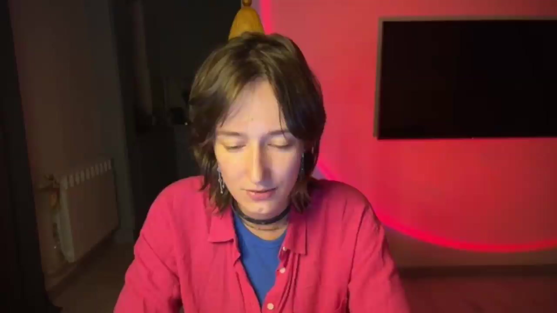 Gallery image thumbnail from LoooneyTunes's myfreecams stream on, 08/04/2026, 23:01 image 11 of 20