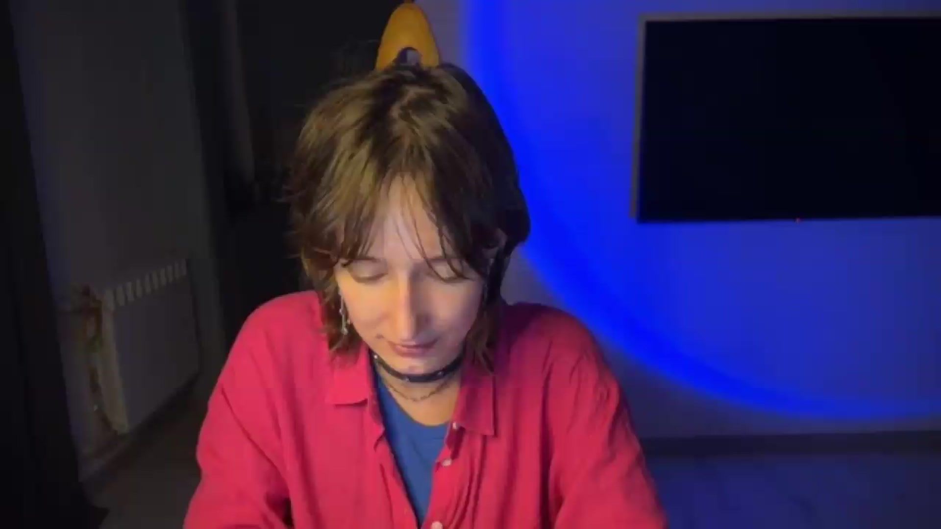 Gallery image thumbnail from LoooneyTunes's myfreecams stream on, 08/05/2026, 01:33 image 9 of 20