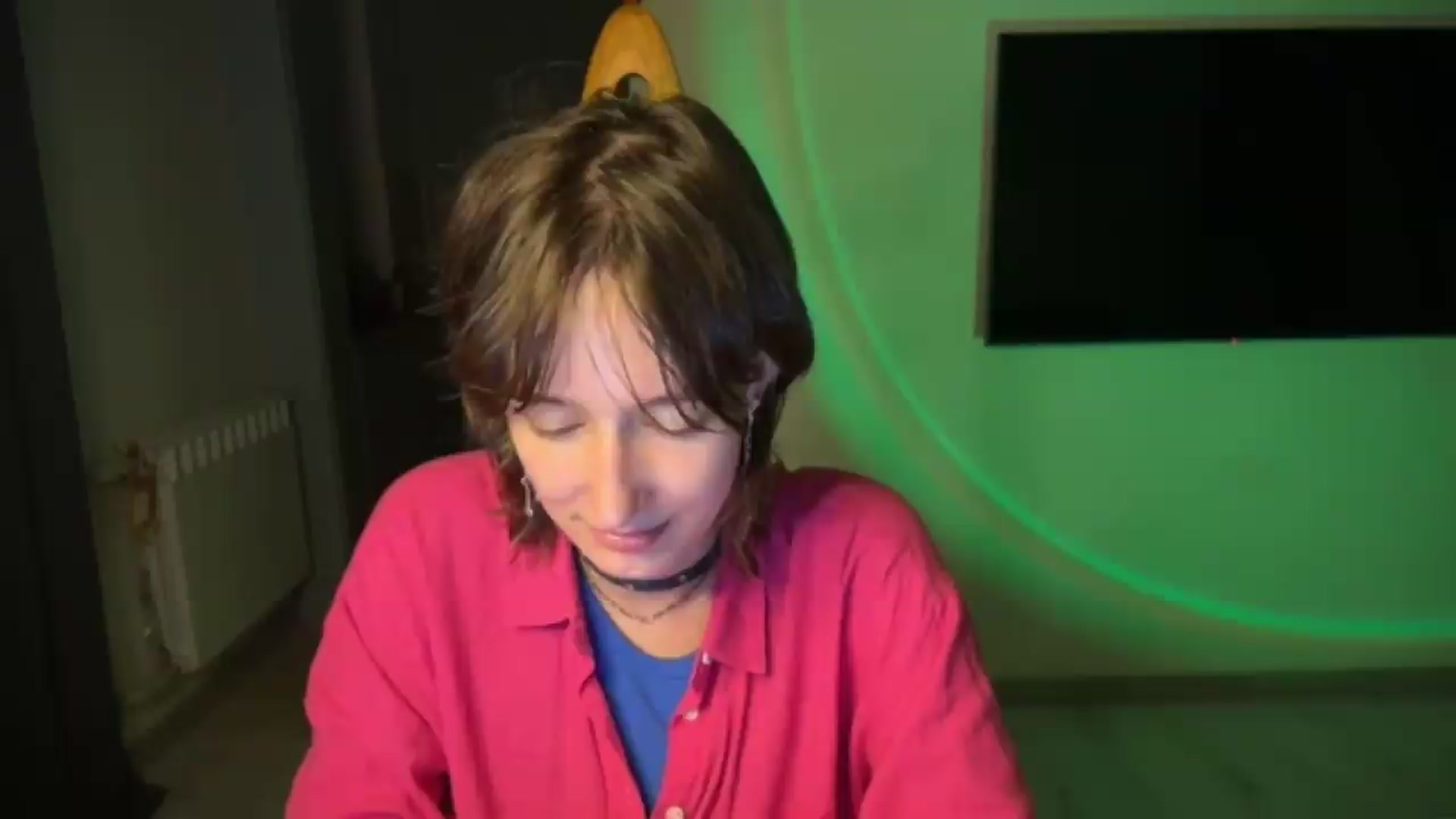 Gallery image thumbnail from LoooneyTunes's myfreecams stream on, 08/05/2026, 01:33 image 8 of 20