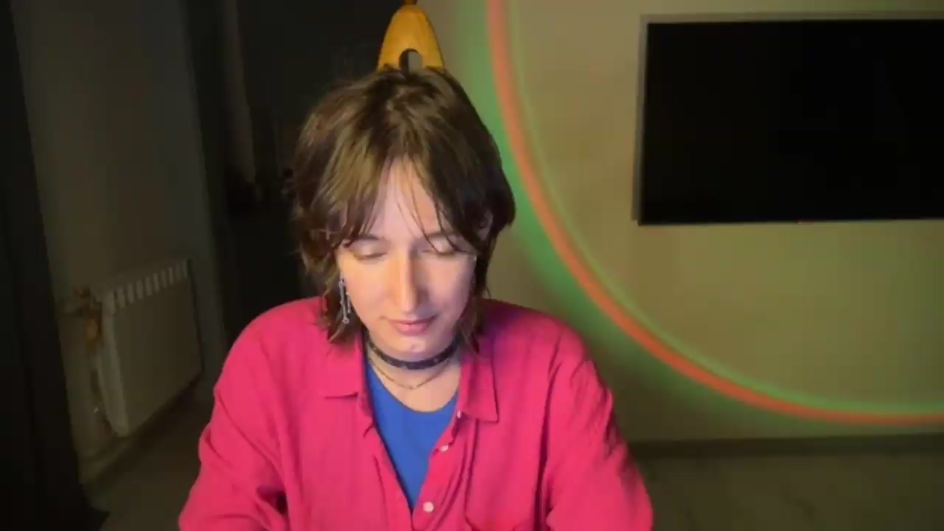Gallery image thumbnail from LoooneyTunes's myfreecams stream on, 08/05/2026, 01:33 image 1 of 20