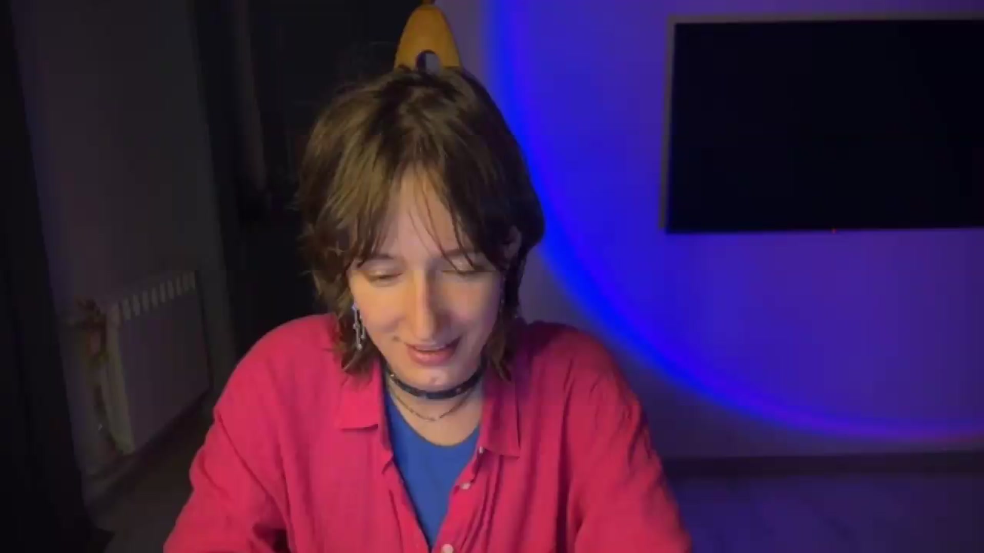 Gallery image thumbnail from LoooneyTunes's myfreecams stream on, 08/05/2026, 01:33 image 6 of 20