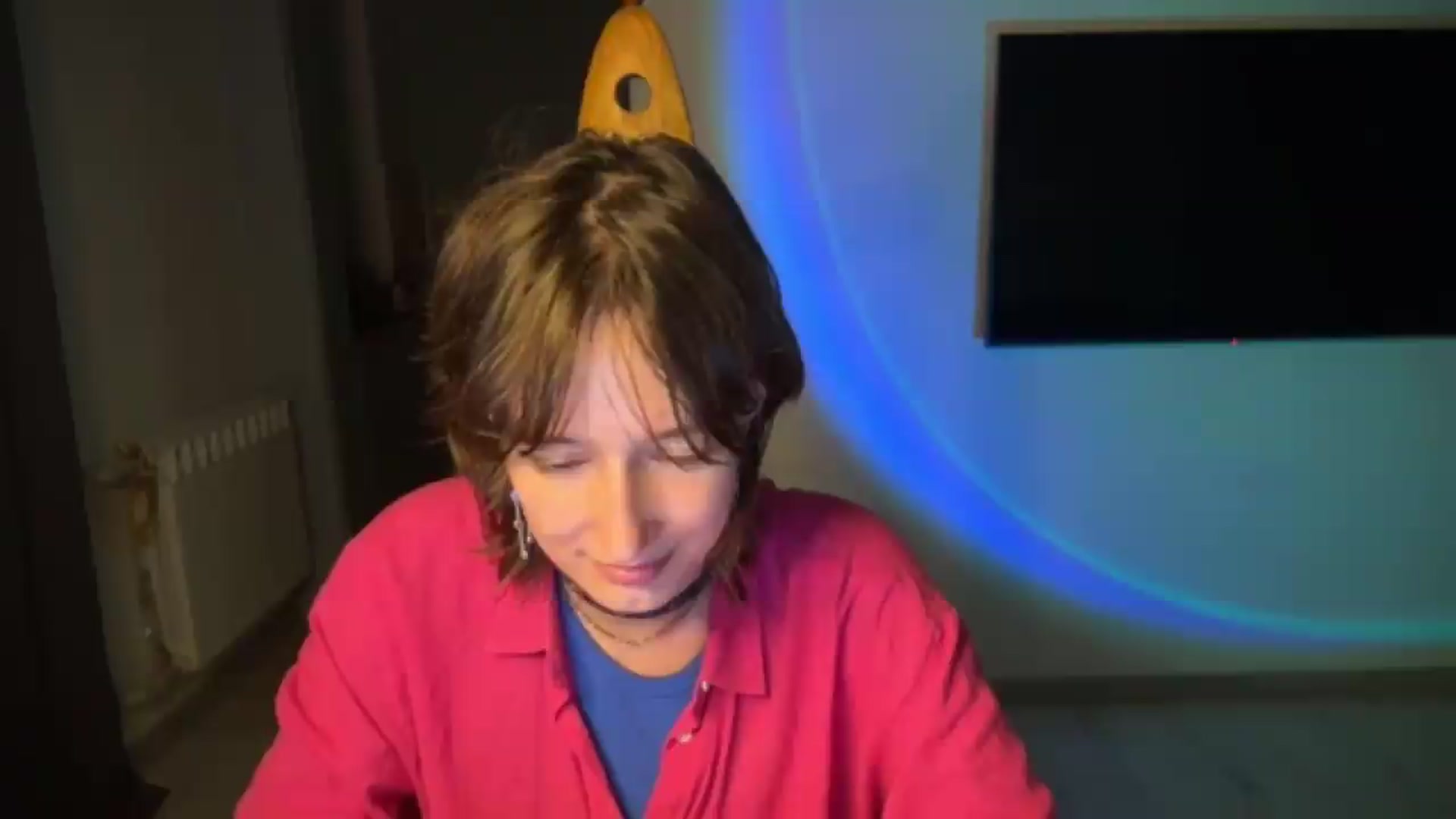Gallery image thumbnail from LoooneyTunes's myfreecams stream on, 08/05/2026, 01:33 image 5 of 20