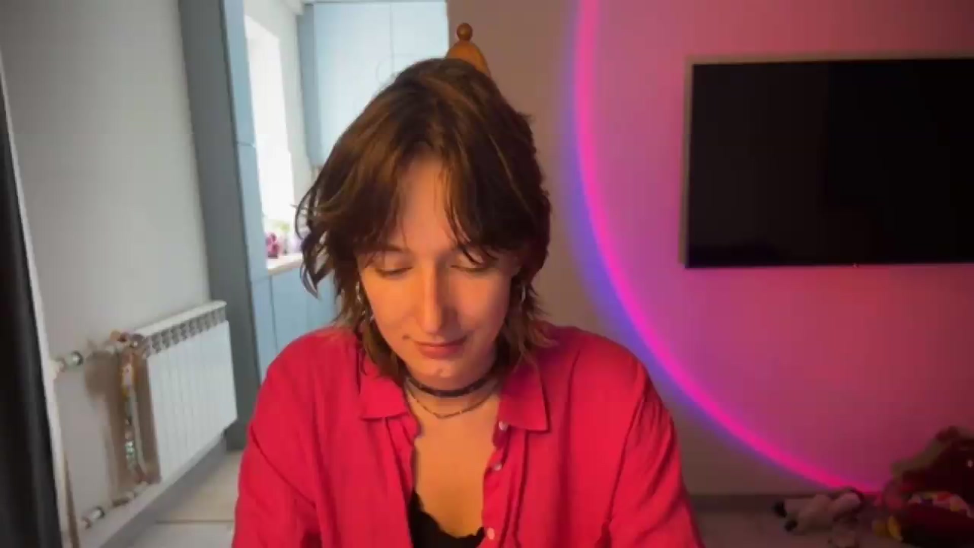 Gallery image thumbnail from LoooneyTunes's myfreecams stream on, 08/06/2026, 11:20 image 7 of 20