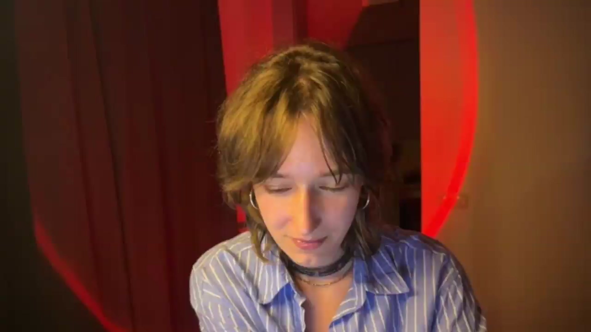 Gallery image thumbnail from LoooneyTunes's myfreecams stream on, 08/07/2026, 24:22 image 6 of 20