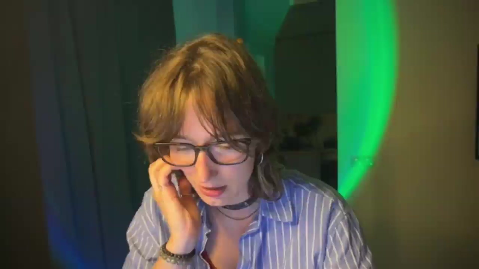 Gallery image thumbnail from LoooneyTunes's myfreecams stream on, 08/07/2026, 24:22 image 18 of 20